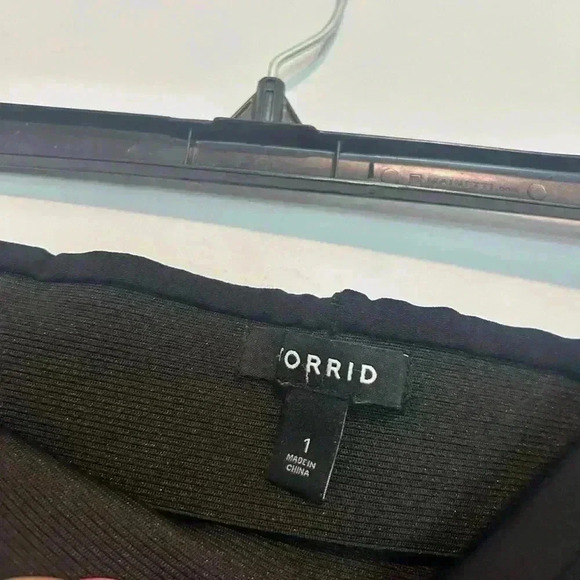 Torrid Womens Mini Scuba Wrap Skirt Plus Size 1X Black - Picture 4 of 7